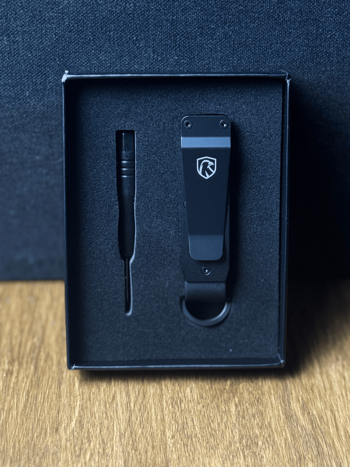 BRELOK TORVEN BLACKOUT